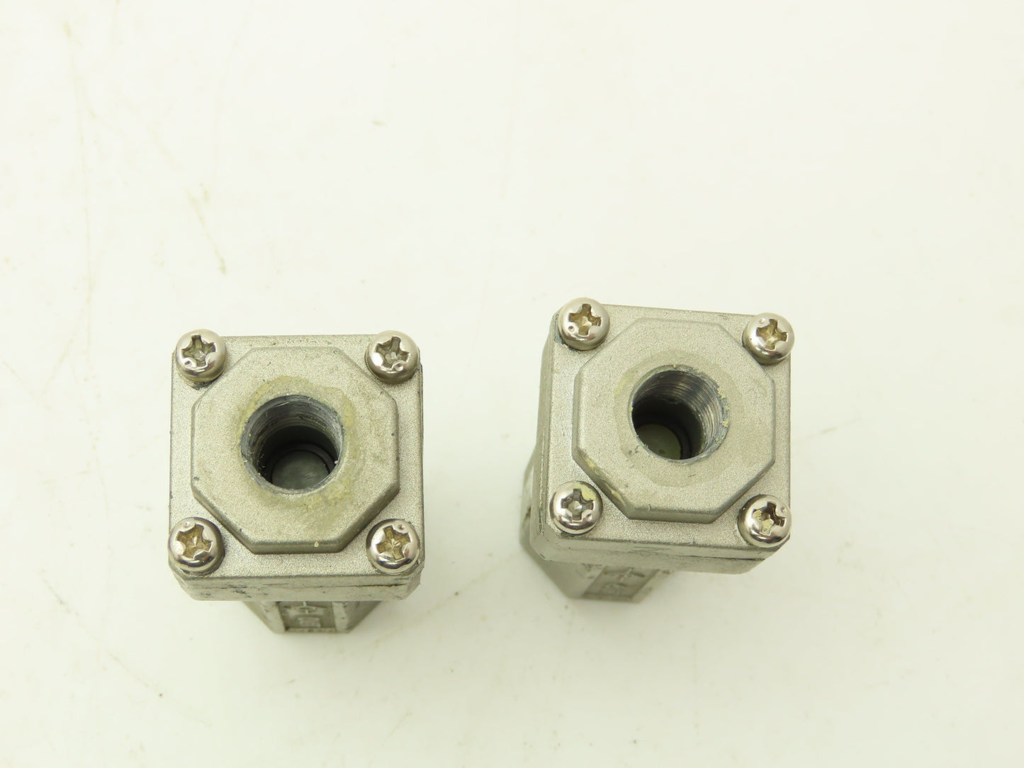 SMC AK2000 Pneumatic Air Check Valve 3-145psi 1/8" NPT Lot of 15