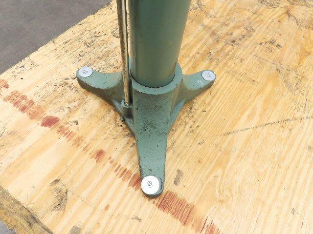 Lincoln 1709 Pneumatic Pump Hoist 6'-9' Lift Range 400Lbs Floor Mount