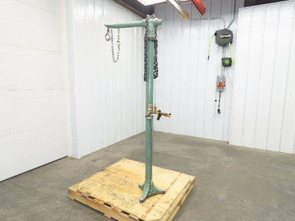 Lincoln 1709 Pneumatic Pump Hoist 6'-9' Lift Range 400Lbs Floor Mount