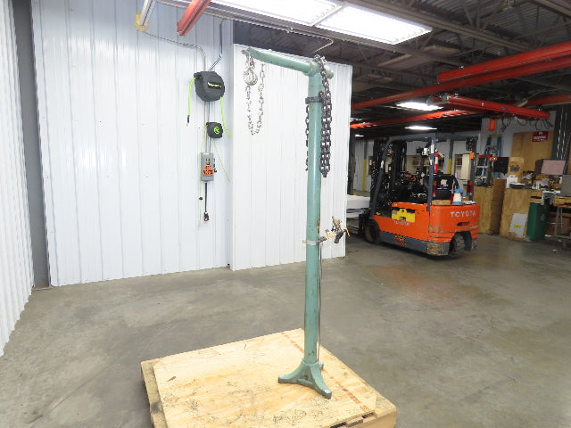 Lincoln 1709 Pneumatic Pump Hoist 6'-9' Lift Range 400Lbs Floor Mount