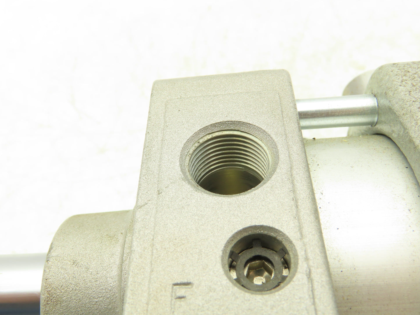 SMC C95ST63-50-X46US-132 Pneumatic Air Cylinder 63mm Bore 50mm Stroke 145psi