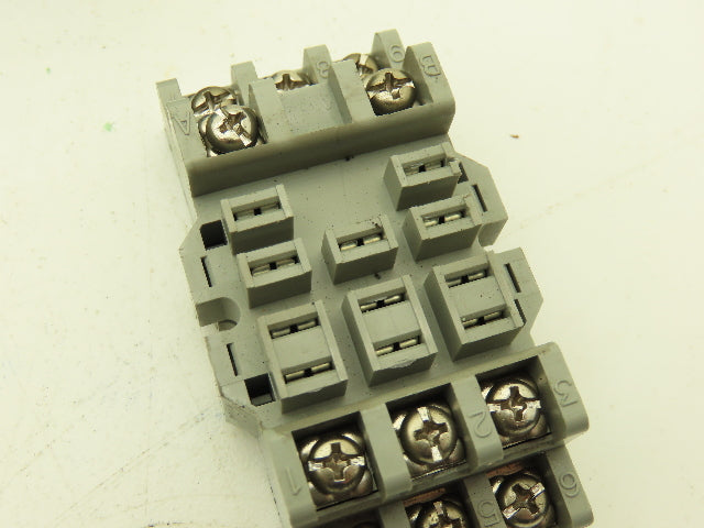 Idec RTE-B2AD24 Electronic Timer Relay Socket 24V 10A 240V 4 Adjustment Lot of 3