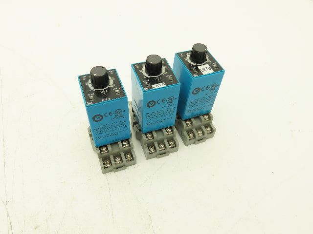 Idec RTE-B2AD24 Electronic Timer Relay Socket 24V 10A 240V 4 Adjustment Lot of 3