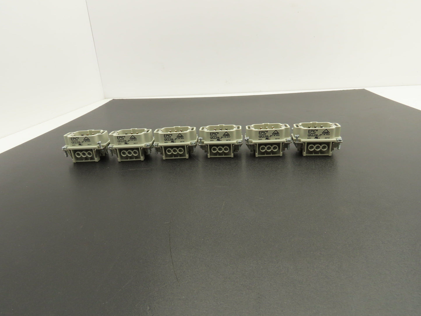 Epic 10190000 HB-E Male Connector Insert 6-Pin 16A 500V Lot of 6