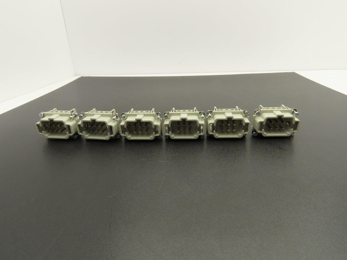 Epic 10190000 HB-E Male Connector Insert 6-Pin 16A 500V Lot of 6