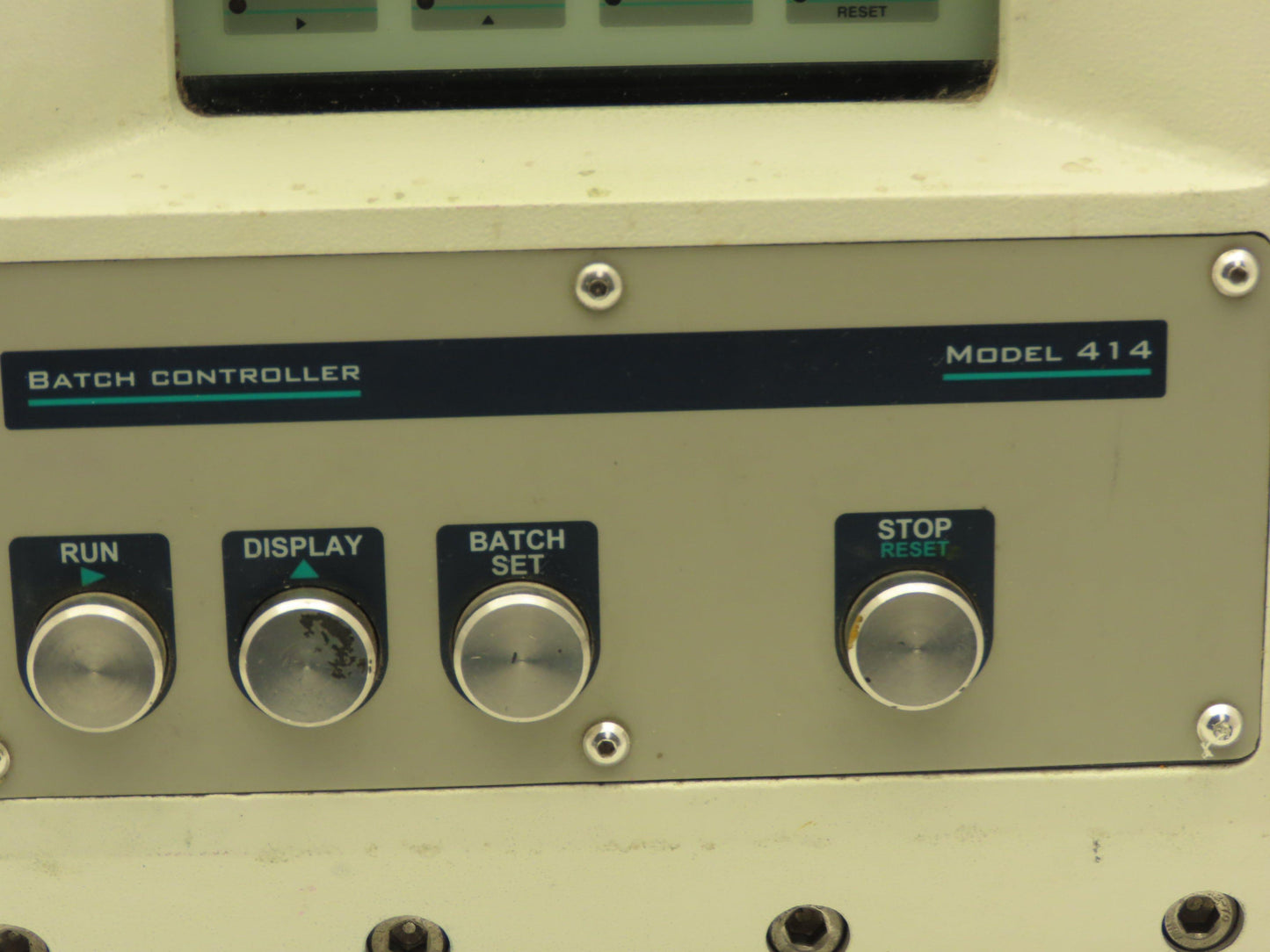 Enraf Contrec 414 Flow Meter Batch Controller 414B.40AB-CUS / 810TKIS / Exe410