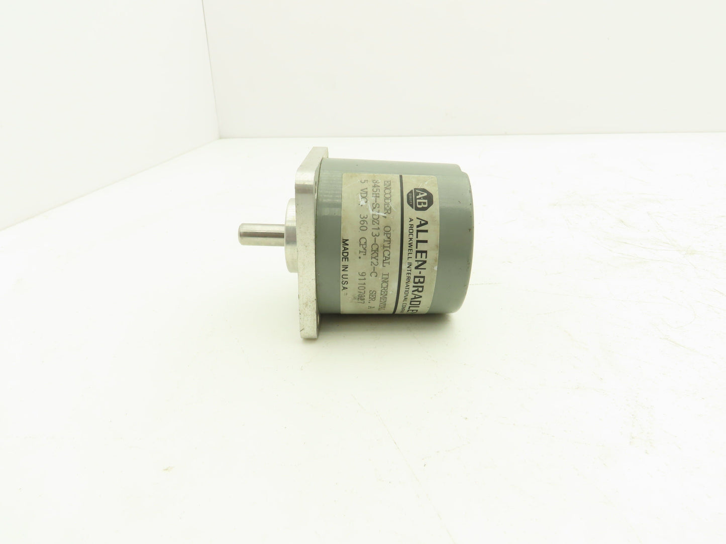 Allen Bradley 845H-SJDZ13-CKY2-C Rotary Encoder Optical Incremental 5V 360 CPT