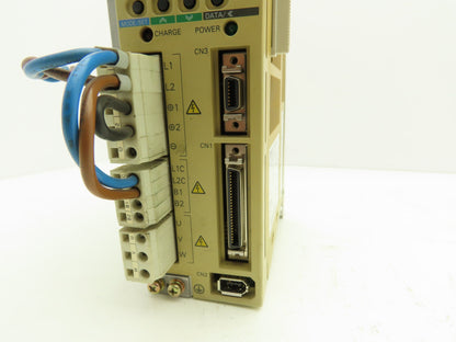 Omron R88D-WT04H AC Servo Drive 200-230V 1PH 5.5A Input 0-230V 3ph 2.8A Output