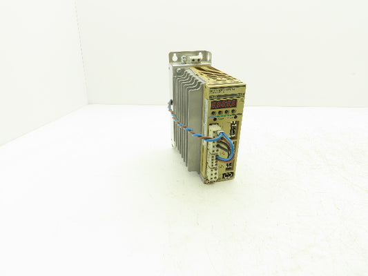 Omron R88D-WT04H AC Servo Drive 200-230V 1PH 5.5A Input 0-230V 3ph 2.8A Output