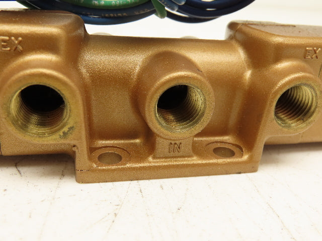 Versa VXX-4324-H-XX-3BC10 Pneumatic Solenoid Valve 4 Way 3 Position 1/2"NPT 120V