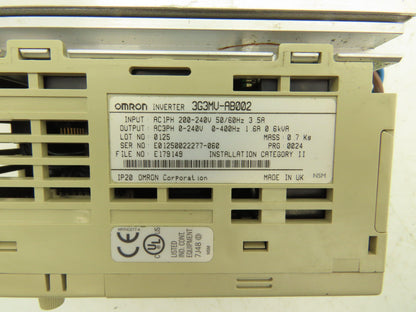 Omron 3G3MV-AB002 Sysdrive Inverter 0.25kW 200-240v 3.5A Input 0-240V1.6A Output