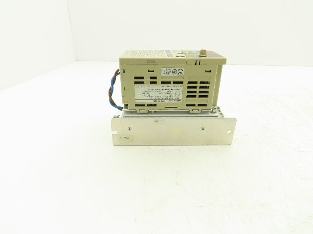 Omron 3G3MV-AB002 Sysdrive Inverter 0.25kW 200-240v 3.5A Input 0-240V1.6A Output