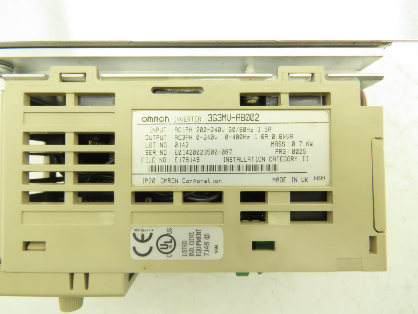 Omron 3G3MV-AB002 Sysdrive Inverter 0.25kW 200-240v 3.5A Input 0-240V1.6A Output