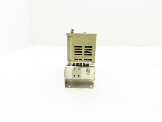 Omron 3G3MV-AB002 Sysdrive Inverter 0.25kW 200-240v 3.5A Input 0-240V1.6A Output