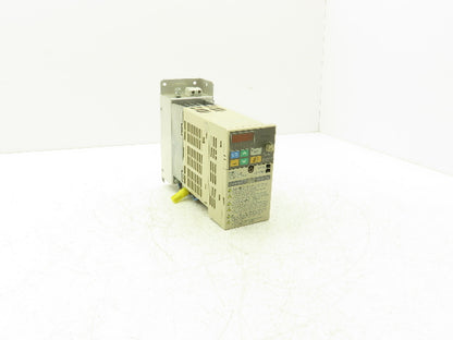 Omron 3G3MV-AB004 Sysdrive Inverter 0.55kW 200-240v 7.4A Input 0-240V 3A Output