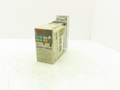 Omron 3G3MV-AB004 Sysdrive Inverter 0.55kW 200-240v 7.4A Input 0-240V 3A Output