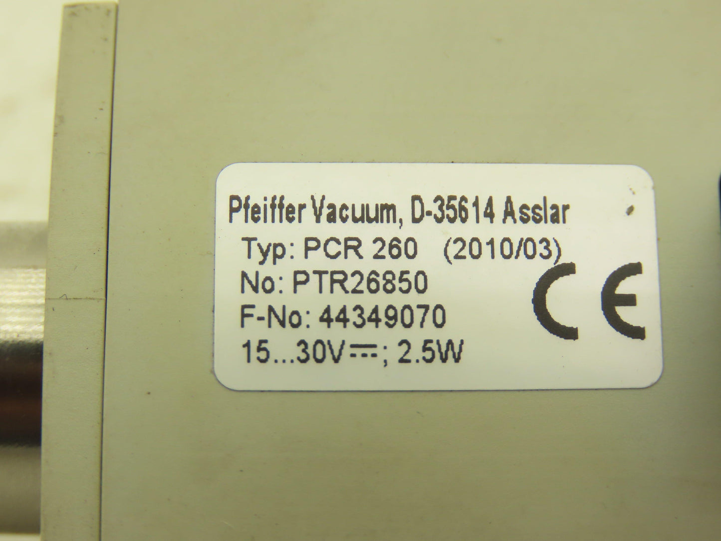 Pfeiffer Vacuum PCR 260 Compact Pirani Capacitance Gauge DN16 Flange 15-30Vdc