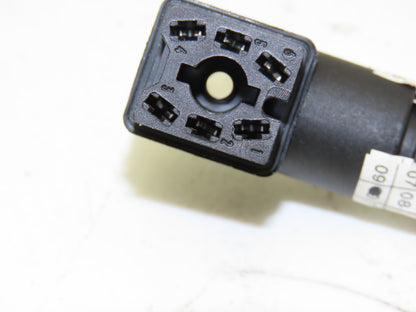 Pfeiffer Vacuum PCR 260 Compact Pirani Capacitance Gauge DN16 Flange 15-30Vdc