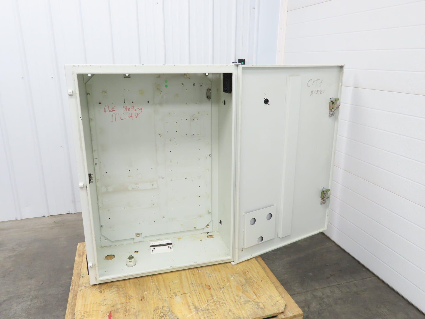 Electrical Enclosure Control Panel 1250x900x420mm Wall Mount 48x36x16"