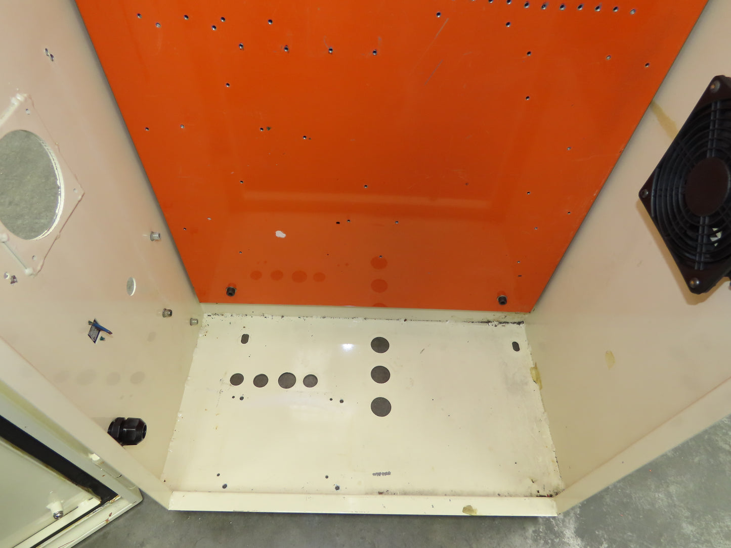 Electrical Enclosure Control Panel 1600x560x320mm Wall Mount 63x22x12"