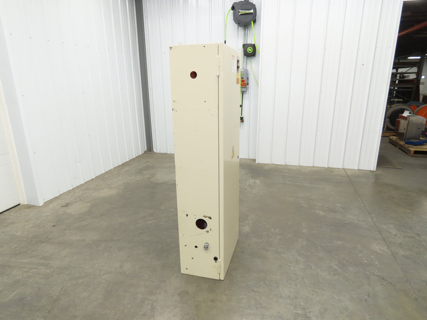 Electrical Enclosure Control Panel 1600x560x320mm Wall Mount 63x22x12"