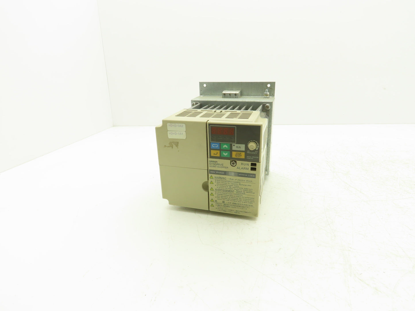 Omron 3G3MV-A4030 Sysdrive Inverter 3 kW 200-240v 10.6A Input 0-240V 7.2A Output