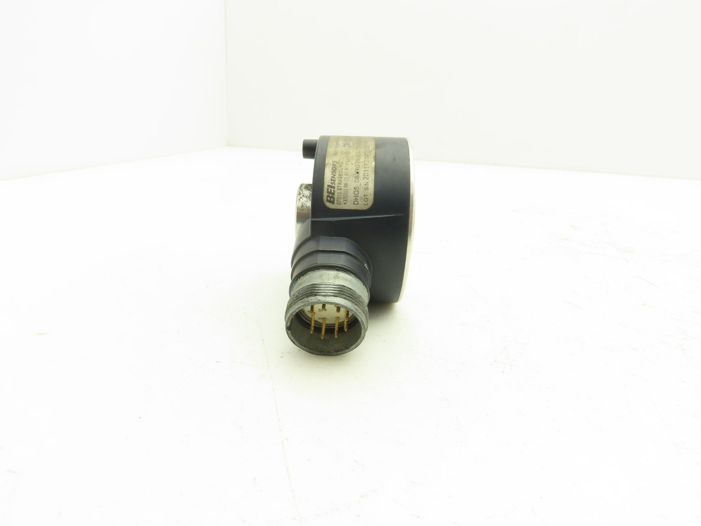 BEI DHO508-1024-001 Rotary Encoder Incremental 5V 1024 CPT 8/14mm Through Shaft
