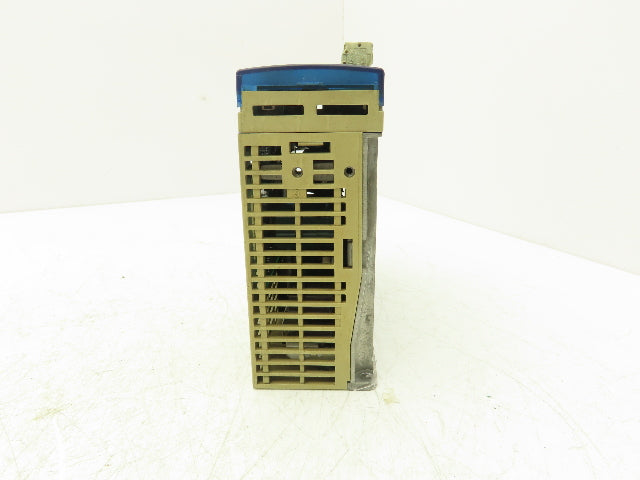 Omron R7D-AP02H Smartstep Driver 0.2kW 200-230v 3.4A 1ph In 0-230V 2A 3ph Out