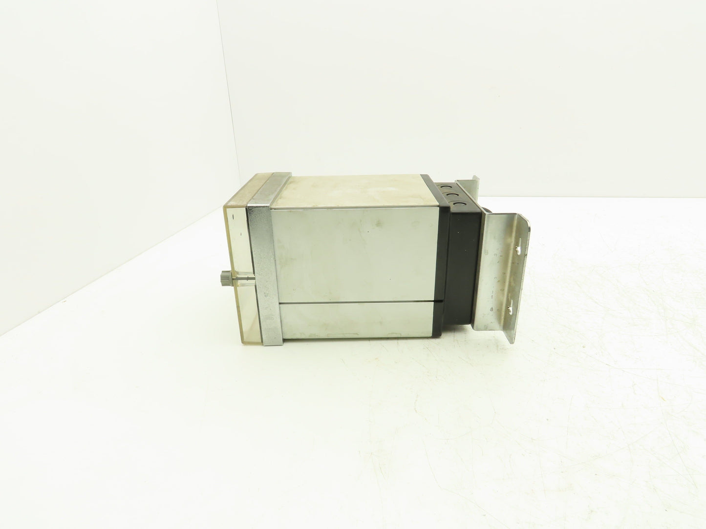 Elchema PH-409 pH- Controller With High and Low Adjustable Alarm