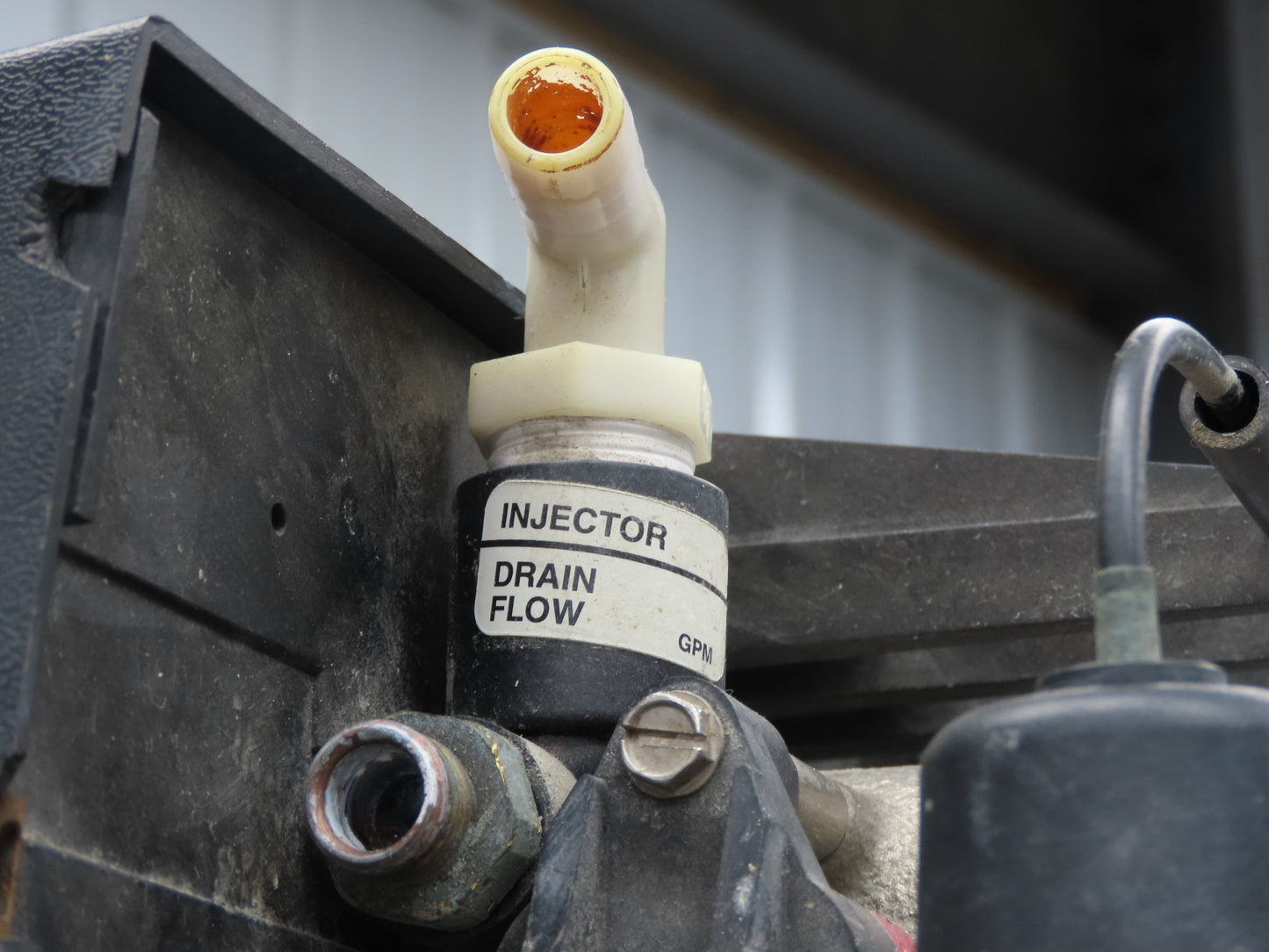 Puritan FT-90 Aquamind Plus Twin Tank Water Softener Brine Tank 1" Hookup