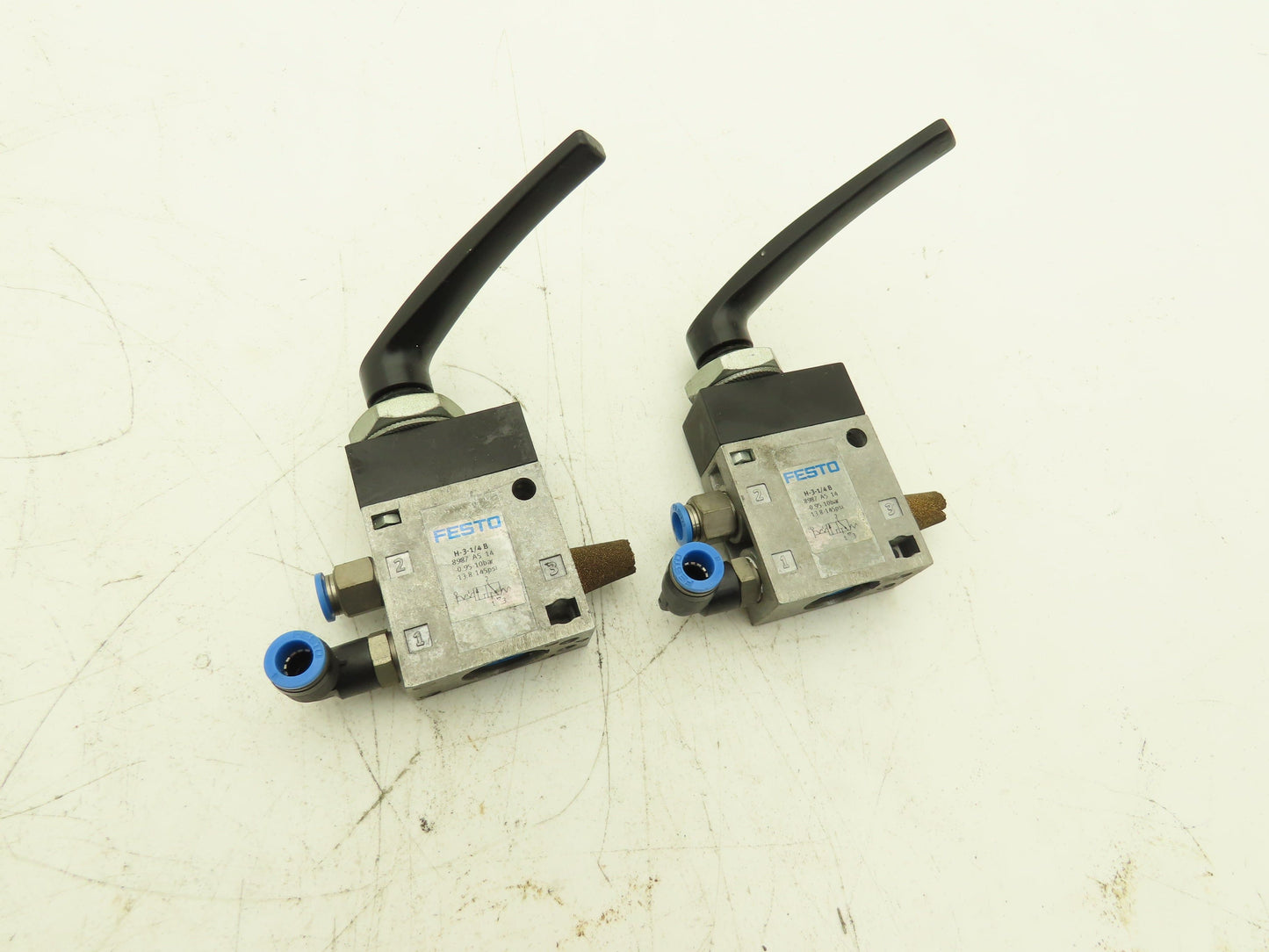Festo H-3-1/4-B Pneumatic Manual Hand Lever Valve 3/2-way 145psi G1/4"  Lot of 2