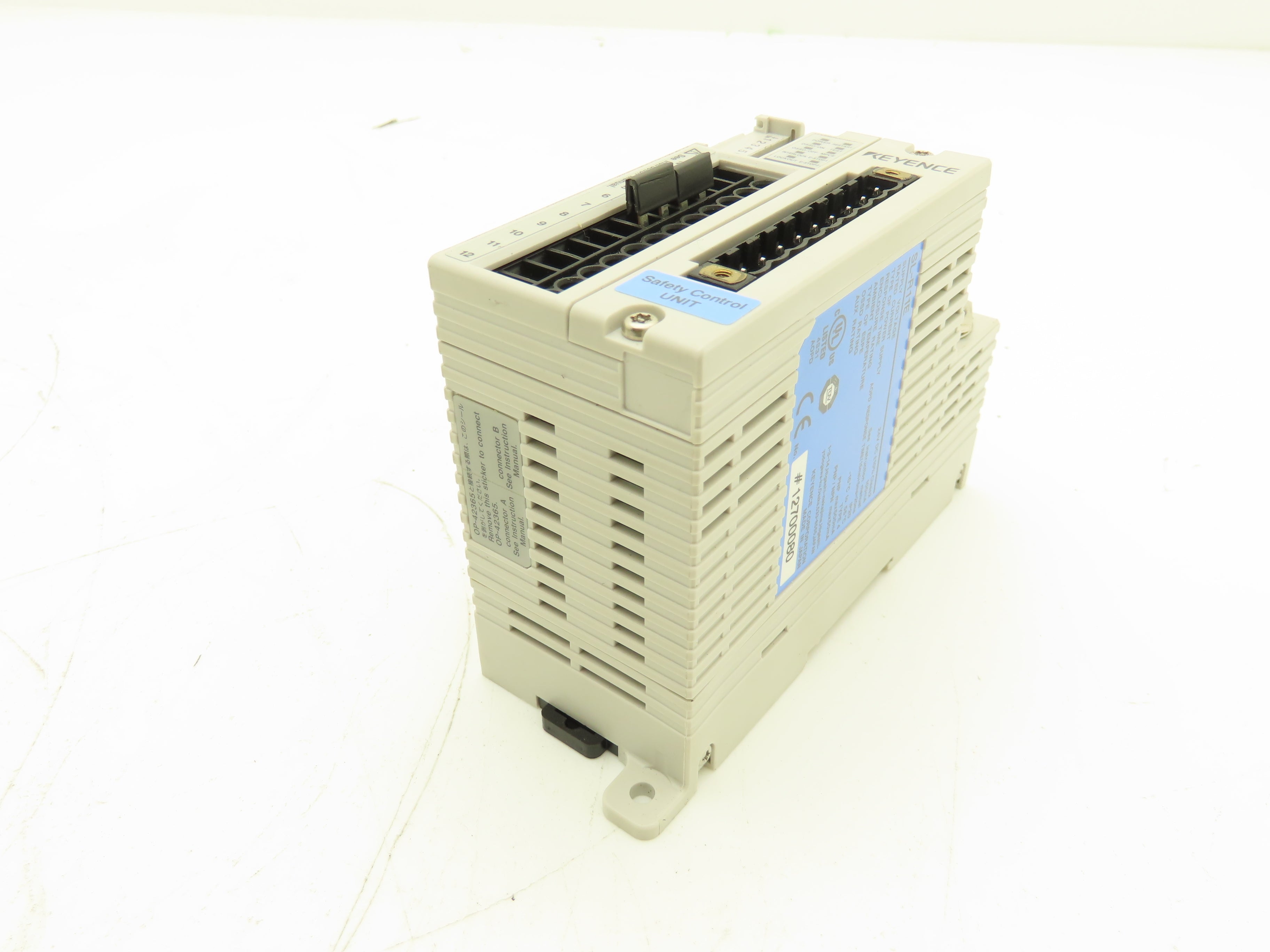 Keyence SL-R11E Safety Relay Control Unit 24VDC Din Rail Mount – ARROW ...