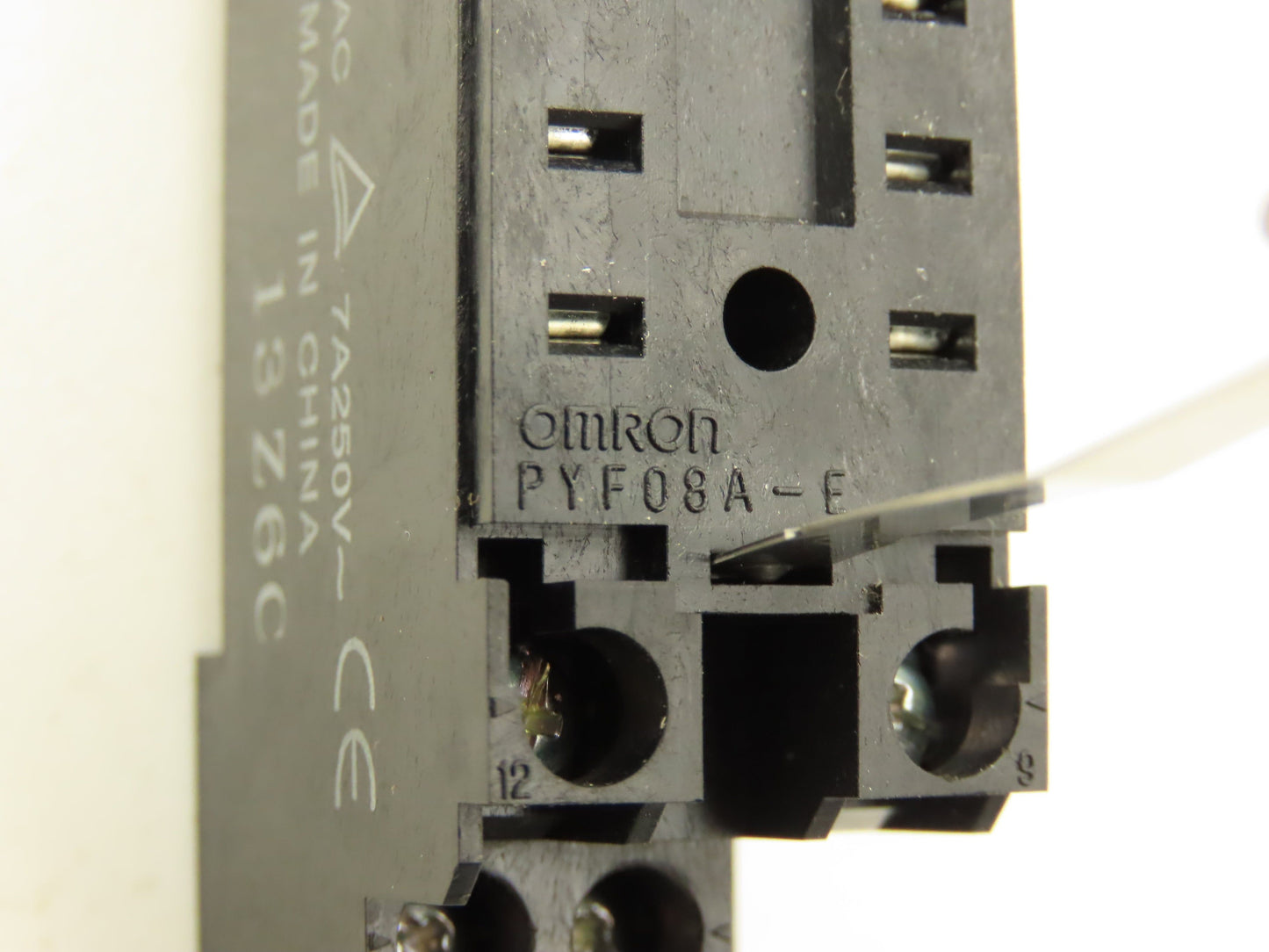 Omron MY2N-D2 Socket Relay 24VDC With Base PYF08A-E Lot Of 12