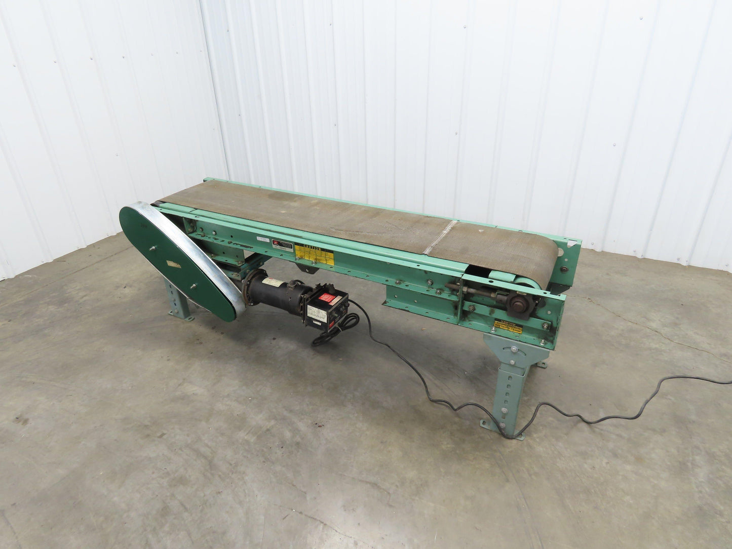 Roach 18"x 6' Slider Bed Conveyor 13"Belt Variable Speed 2-way Drive 120V 65fpm