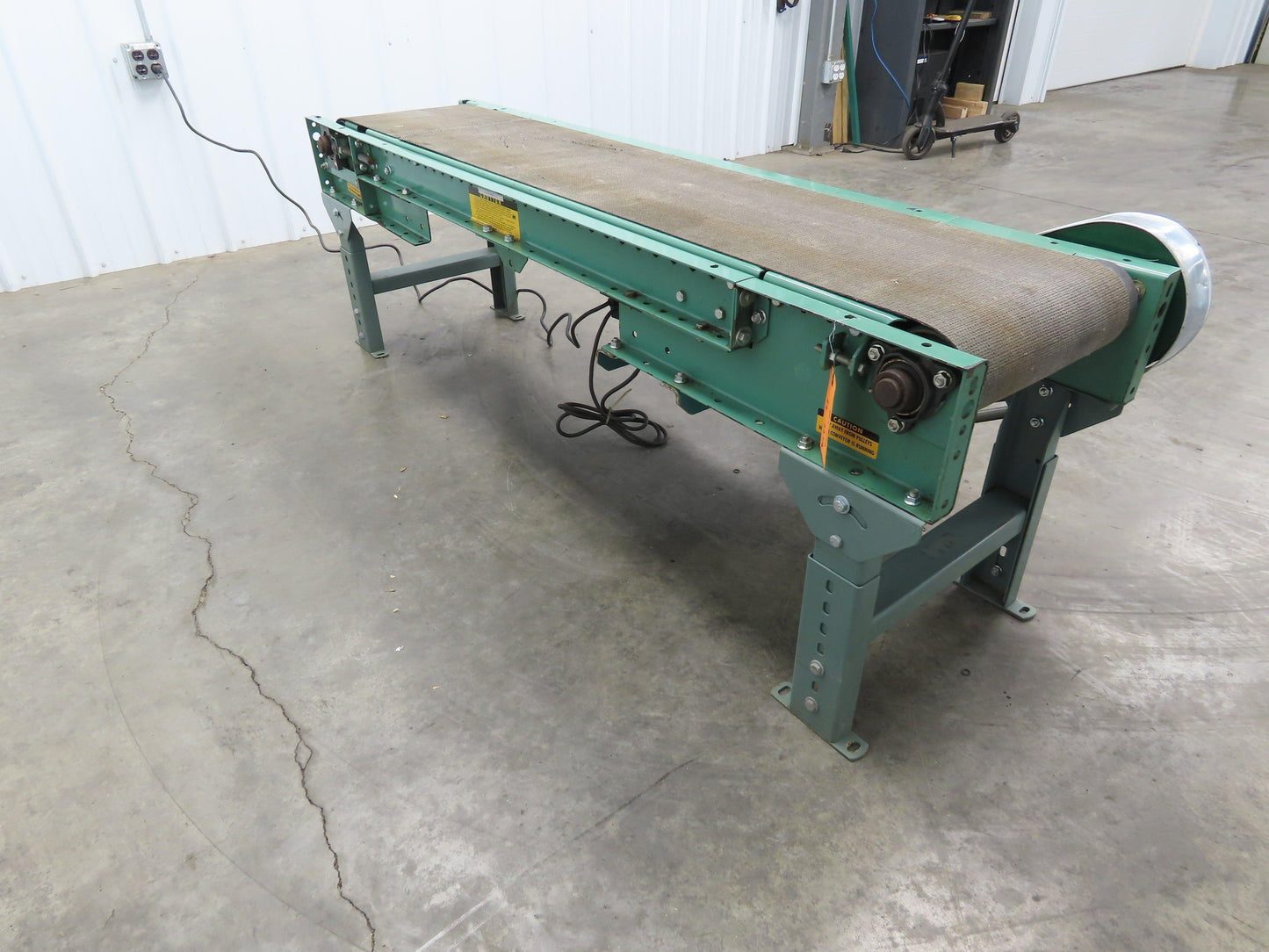 Roach 18"x 6' Slider Bed Conveyor 13"Belt Variable Speed 2-way Drive 120V 65fpm