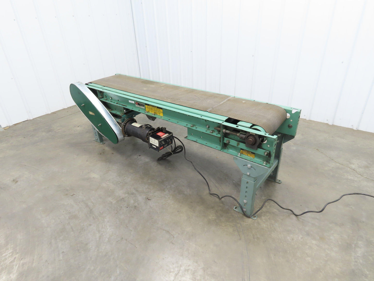 Roach 18"x 6' Slider Bed Conveyor 13"Belt Variable Speed 2-way Drive 120V 65fpm
