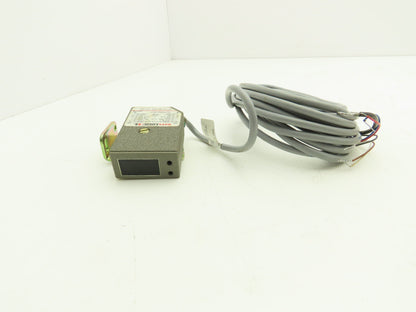 Datalogic ET3-5-A5 Photoelectric Sensor Photoreflex NPN/PNP 10-30VDC