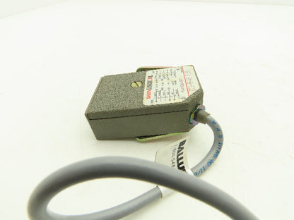 Datalogic ET3-5-A5 Photoelectric Sensor Photoreflex NPN/PNP 10-30VDC