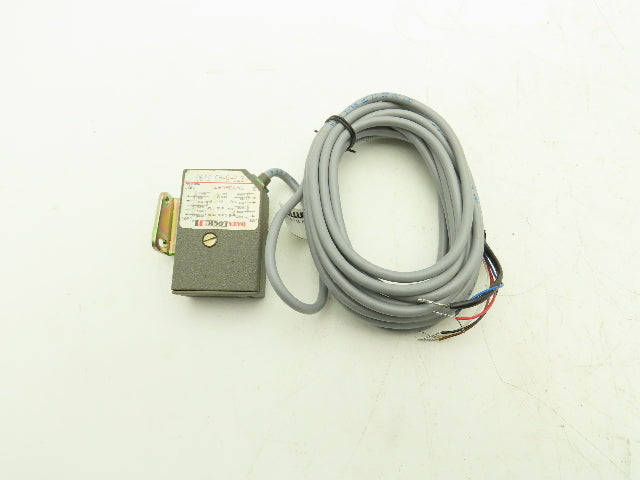 Datalogic ET3-5-A5 Photoelectric Sensor Photoreflex NPN/PNP 10-30VDC