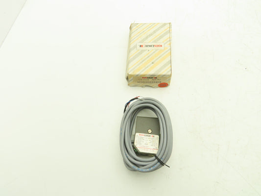 Datalogic ET3-5-A5 Photoelectric Sensor Photoreflex NPN/PNP 10-30VDC