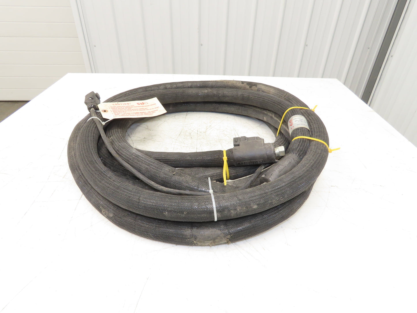 Valco Melton Hot Melt Hose Adhesive Dispensing Glue Gun Heating 32' 10m