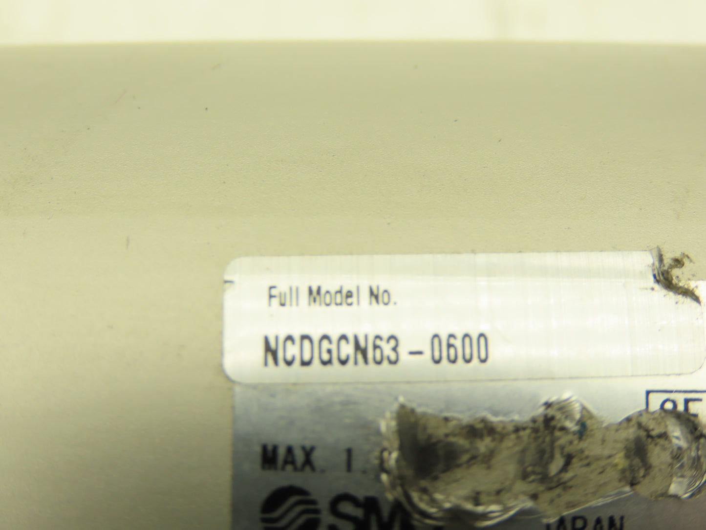 SMC NCDGCN63-0600 Pneumatic Air Cylinder 2.5" Bore 6" Stroke 145 PSI 3/4"