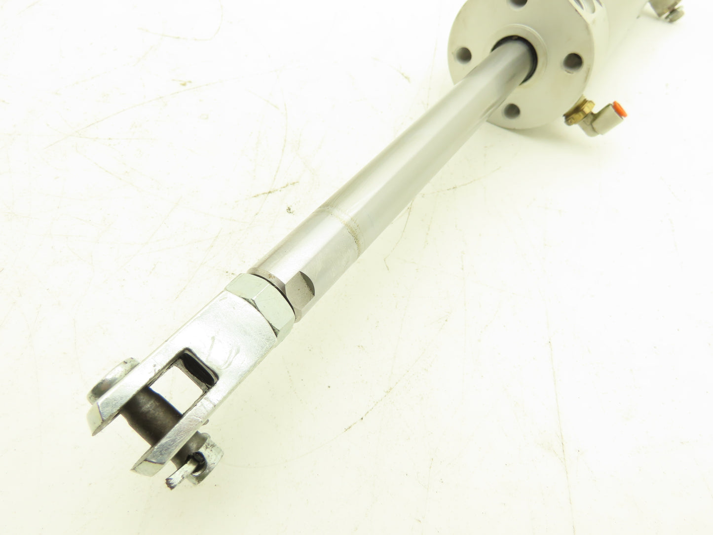 SMC NCDGCN63-0600 Pneumatic Air Cylinder 2.5" Bore 6" Stroke 145 PSI 3/4"