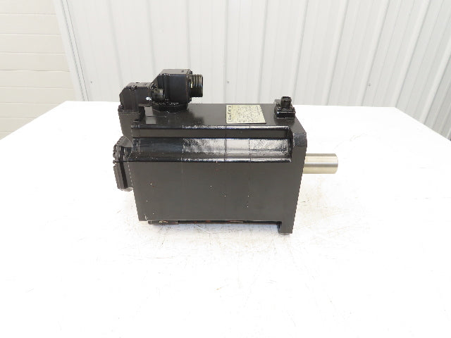 Okuma BL-MC150J-20SB AC Servo Motor 3kw 133V 2000rpm Encoder ER-J-7200D