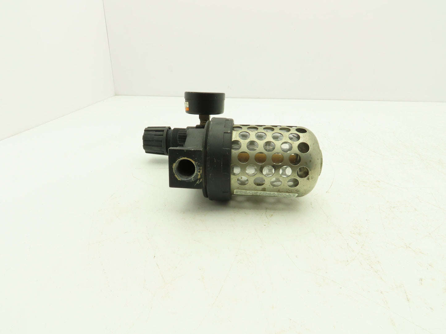 Master Pneumatic Detroit  Filter Regulator Lubricator Combination 1/2" NPT