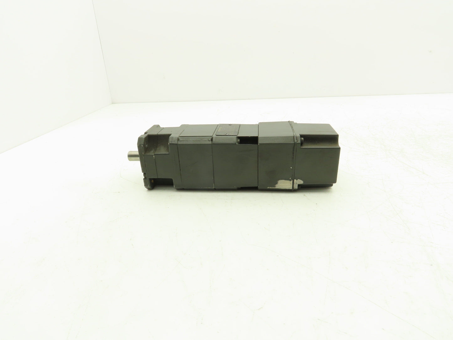 Siemens 1FT6031-4AK71-4AH0-Z Servo Motor w/Brake - Encoder IC2048S/R B35