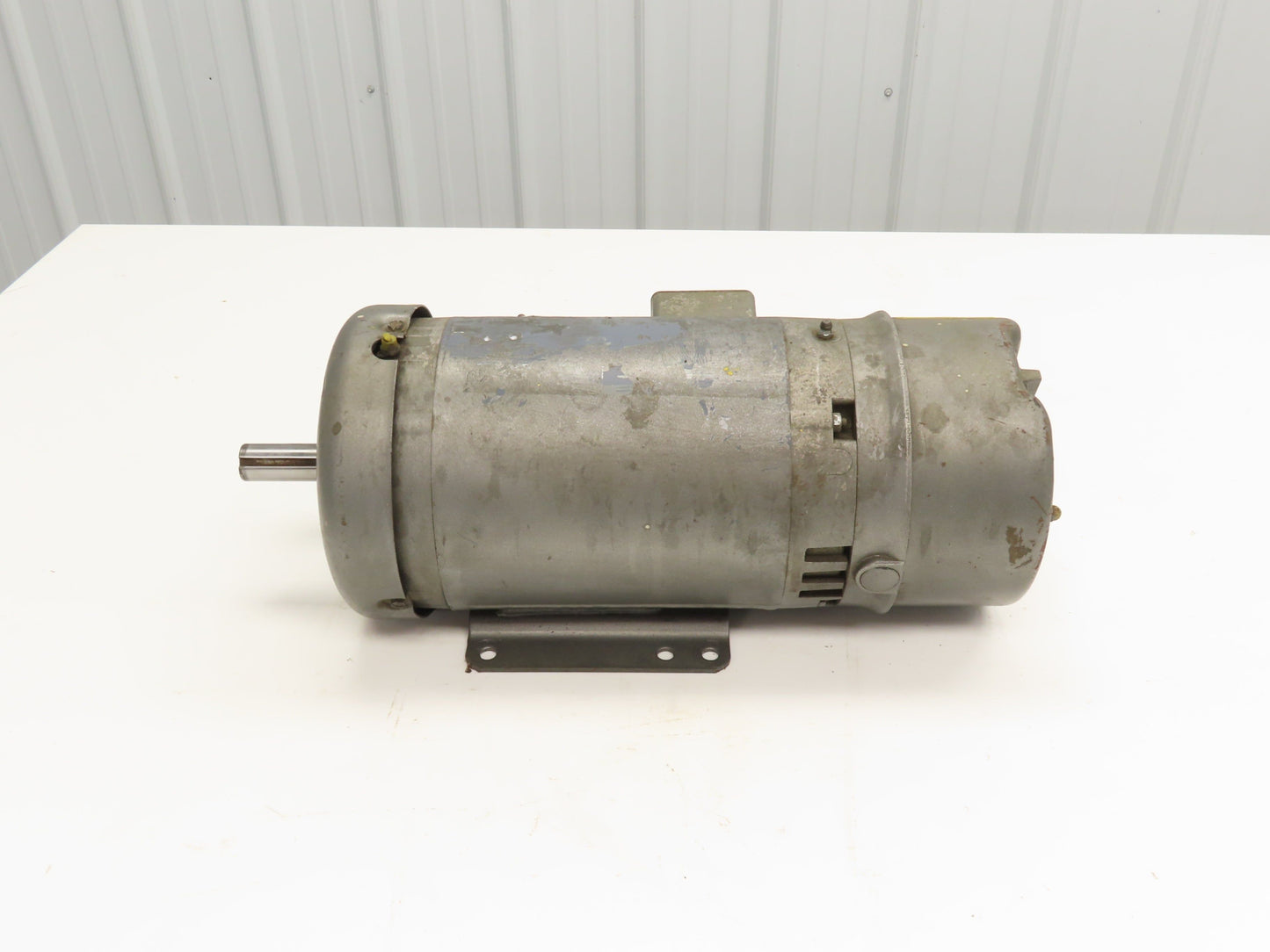 Baldor Electric BM3556T Brake Motor 1Hp 1140 RPM 230/460V 3PH 145T