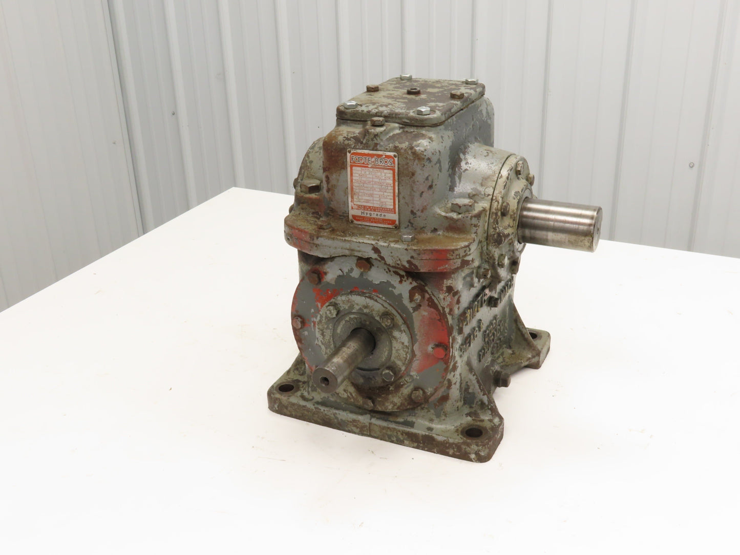 Foote Bros 4S Worm Gearbox 47:1 Ratio Reducer 2Hp 37.5 RPM Right Hand Output