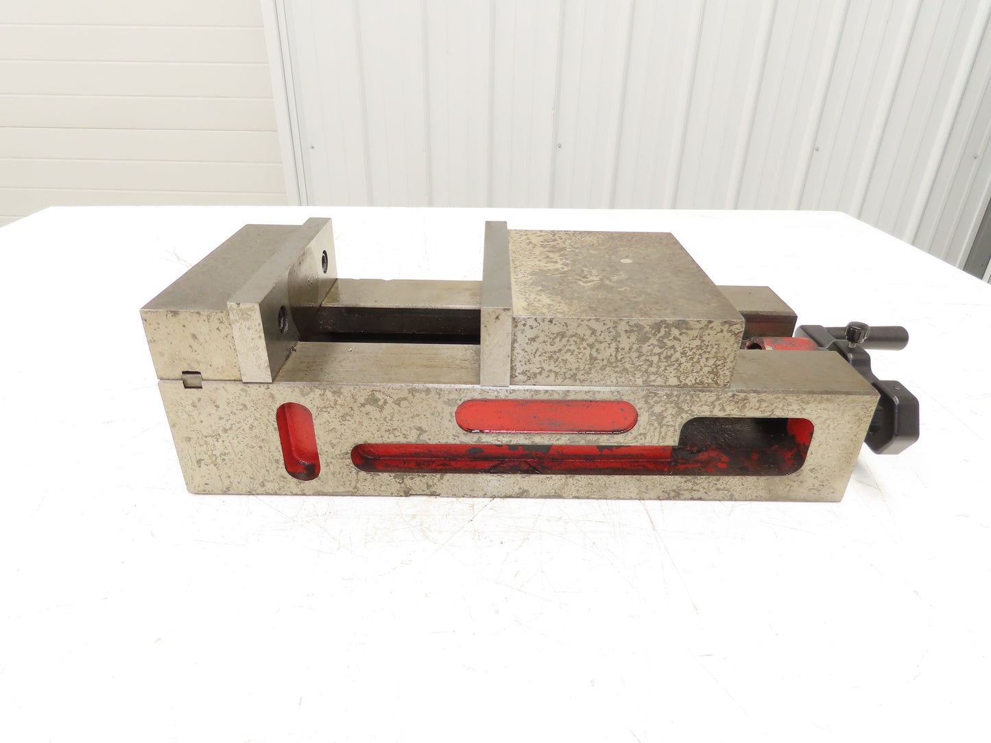 Super-Lock 6" Machine Vise 7.5" opening