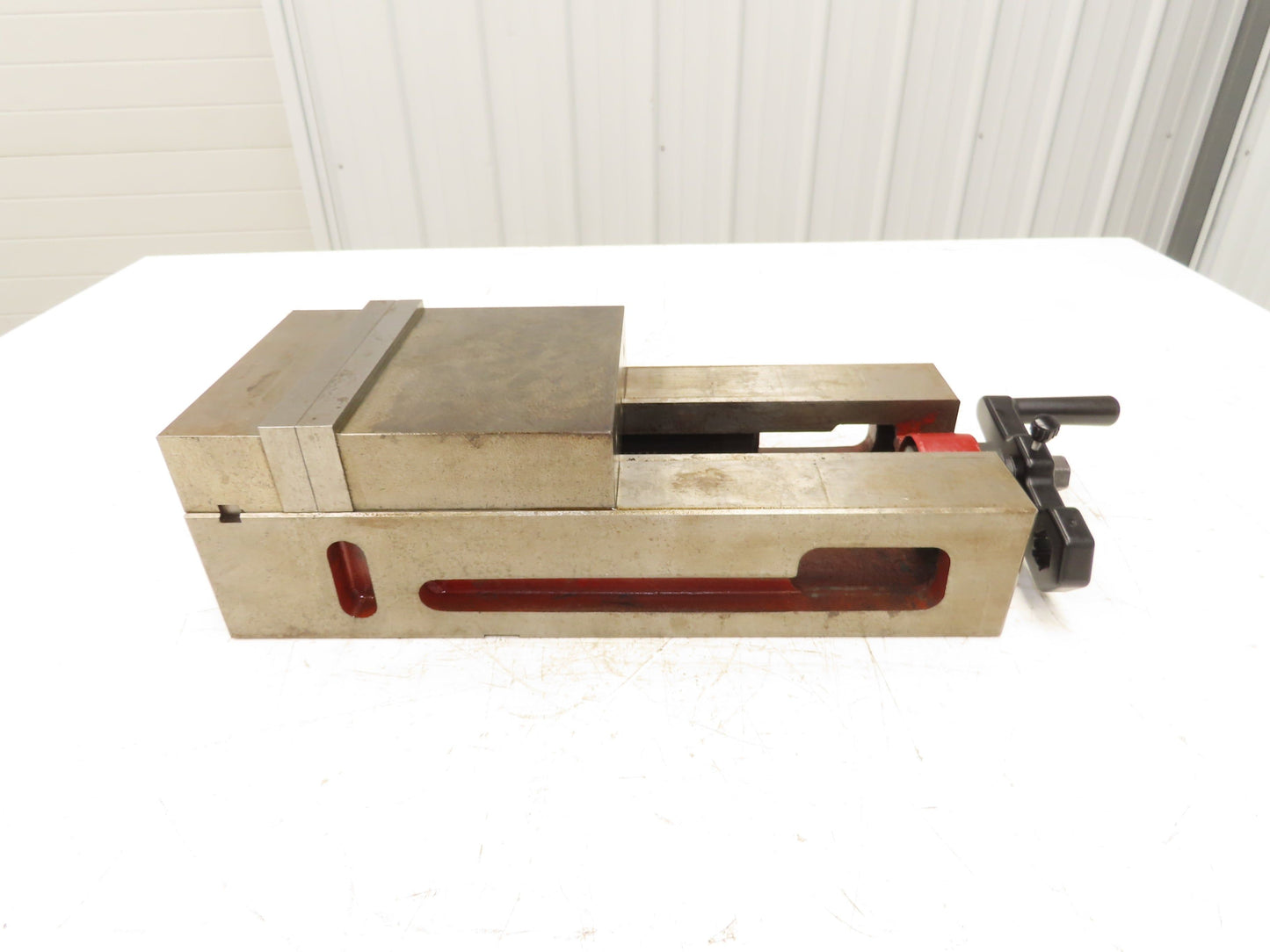 Super-Lock 6" Machine Vise 7" opening
